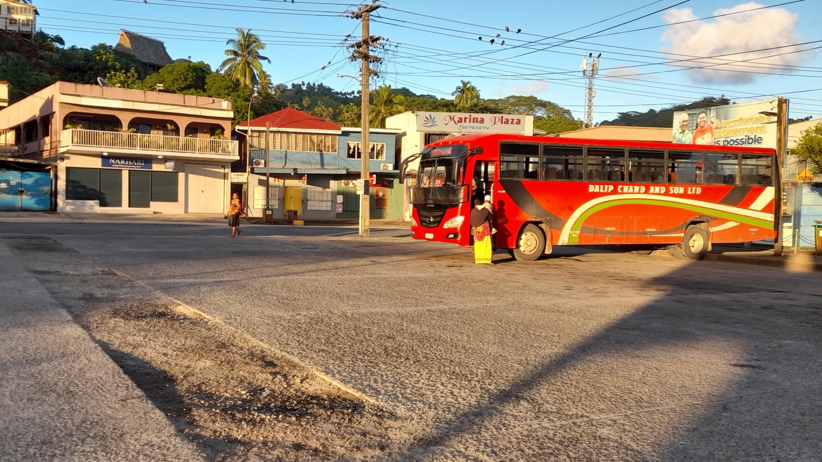  🇫🇯️ Savusavu and Namena island images/2024/sasa/bus.jpg